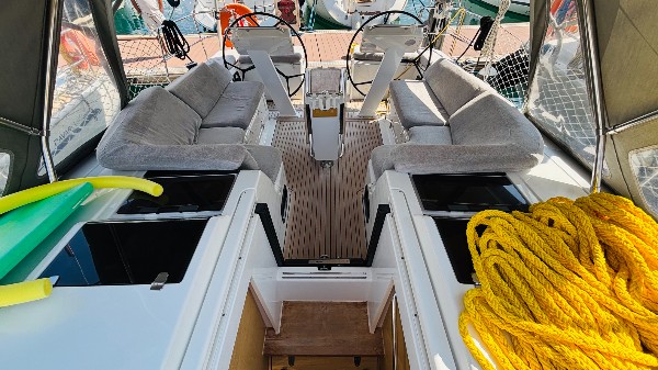 2022 HANSE 458