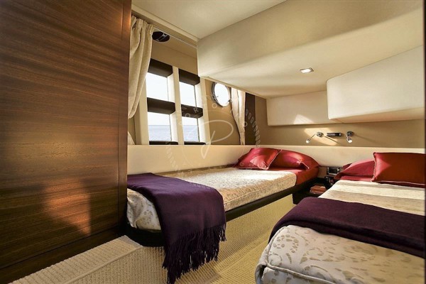 2013 AZIMUT 40S