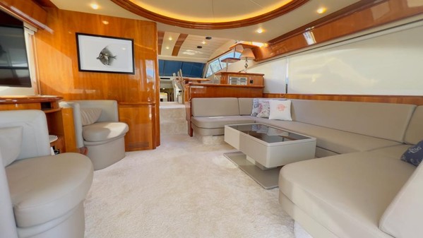 2002 FERRETTI 680 