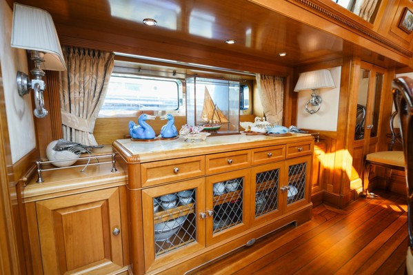 2001/2022 ROYAL DENSHIP 110 SLOOP 