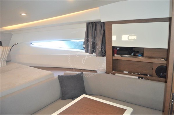 2016 JEANNEAU LEADER 36
