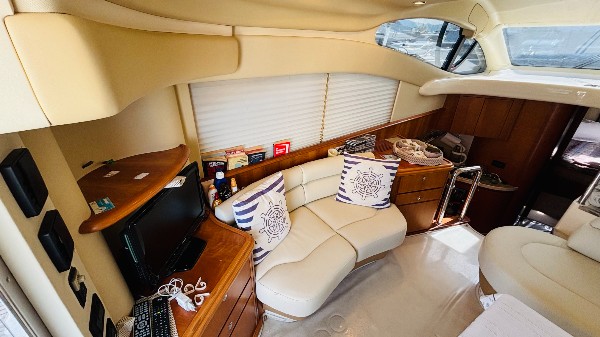 2009 AZIMUT 42 FLY