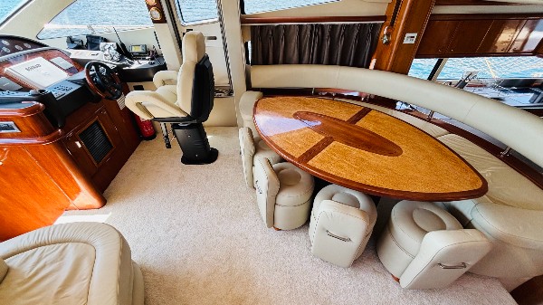 2001 SUNSEEKER MANHATTAN 64