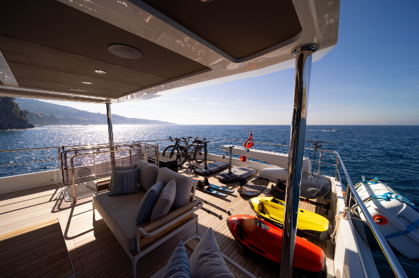 2023 MOTOR YACHT 26 M 