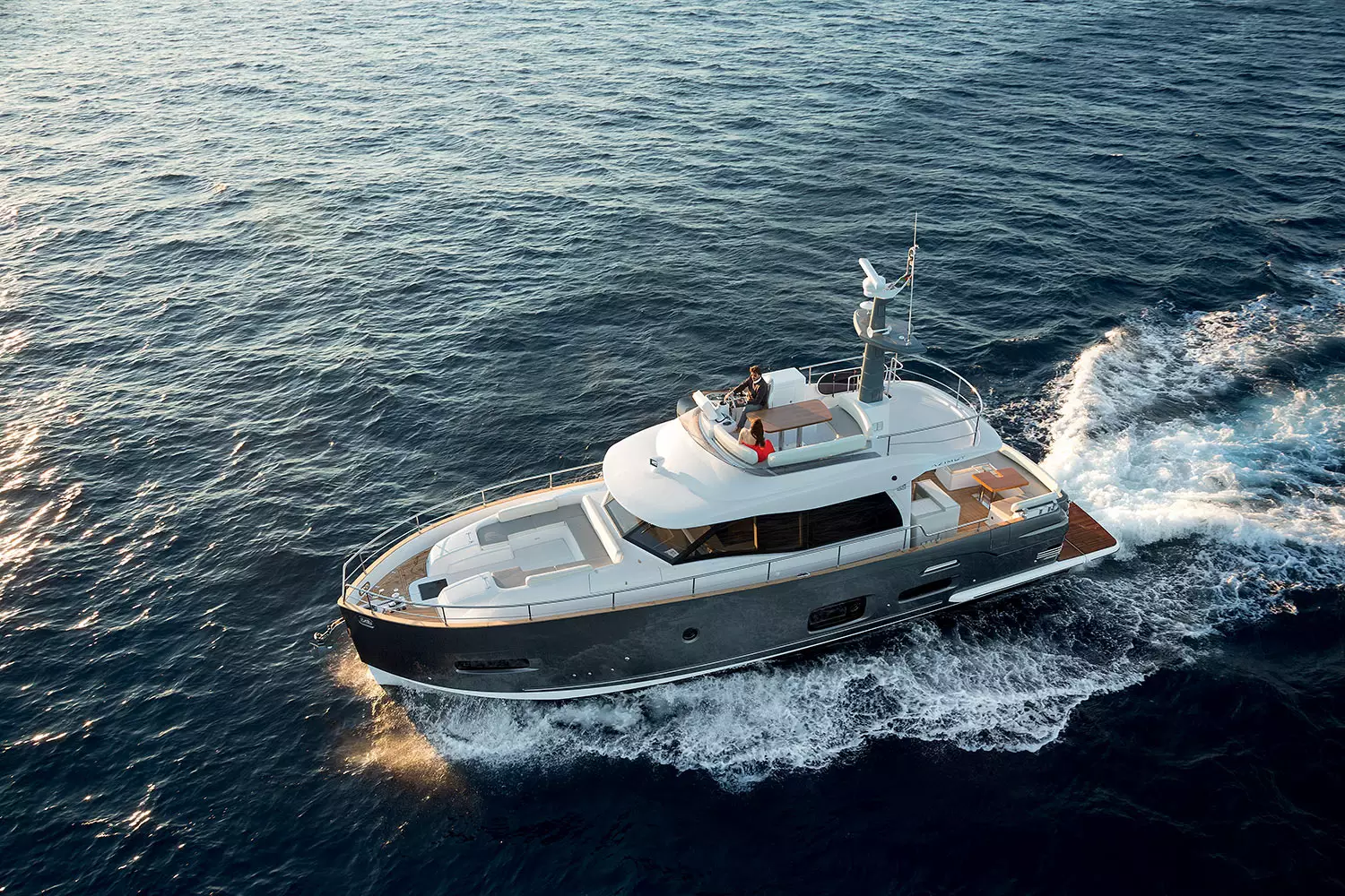 2020 AZIMUT MAGELLANO 53