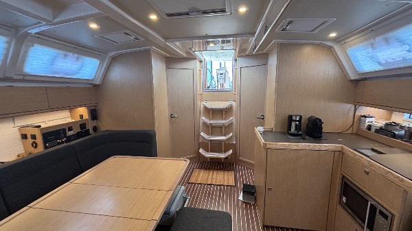 2024 BAVARIA 46 CRUISER