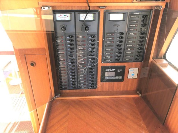 2011 VIKING MARIN 405 FLY