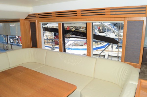 2014 ABSOLUTE 52 FLY