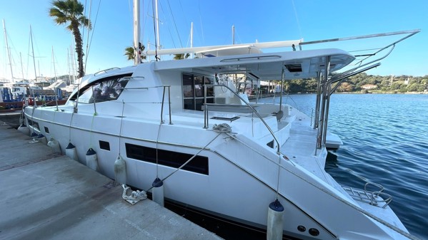 2013 LEOPARD 48