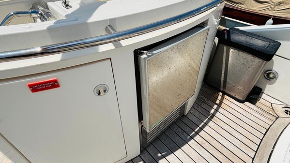 2000 SUNSEEKER MANHATTAN 64