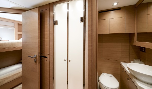 2019 MONTE CARLO YACHT 80