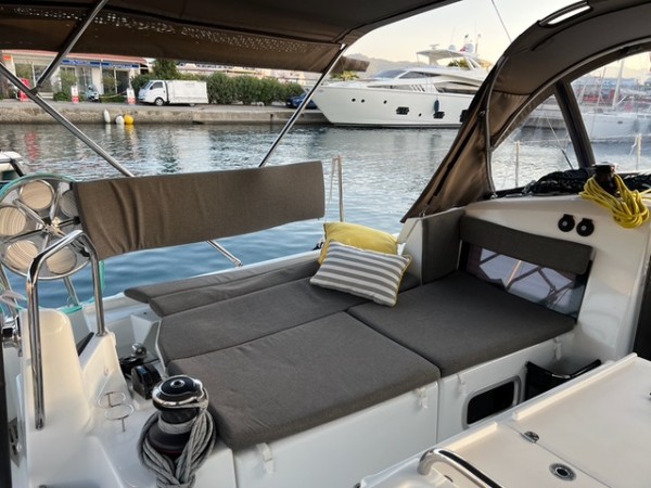 2023 JEANNEAU SUN ODYSSEY 440