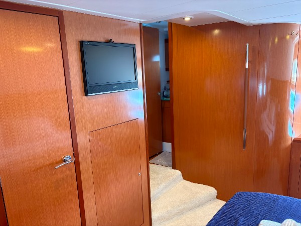 2011 BENETEAU SWIFT TRAWLER 52