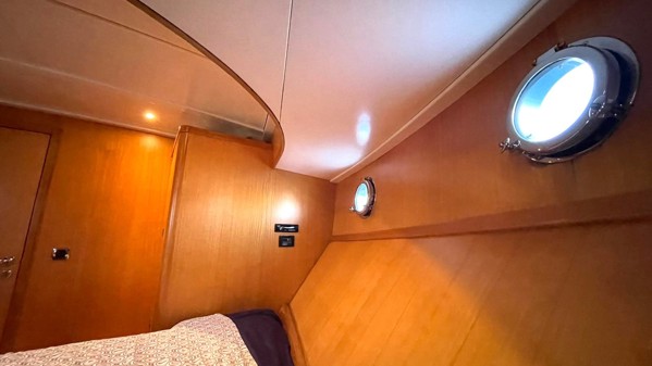 2009 TAKA YACHTS LOBSTER 18M