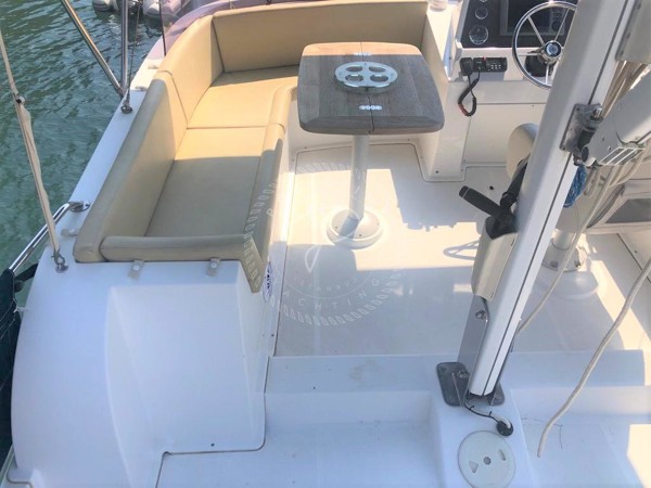 2010 BENETEAU SWIFT TRAWLER 34