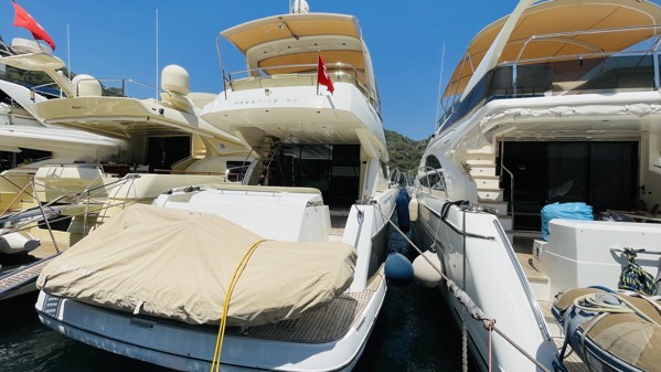 2011 PRESTIGE 60 FLY
