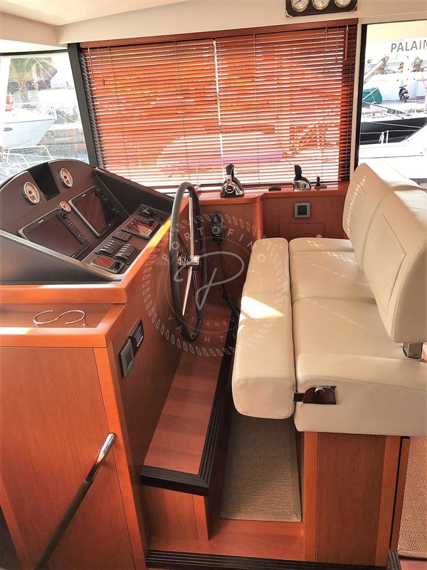 2014 BENETEAU SWIFT TRAWLER 50