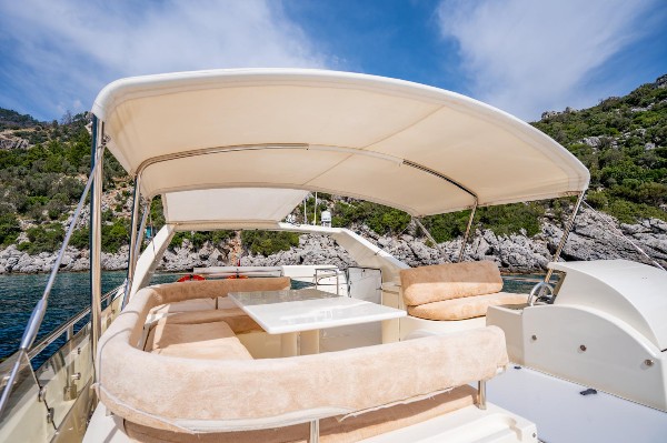 1999/2010 FERRETTI YACHTS 72