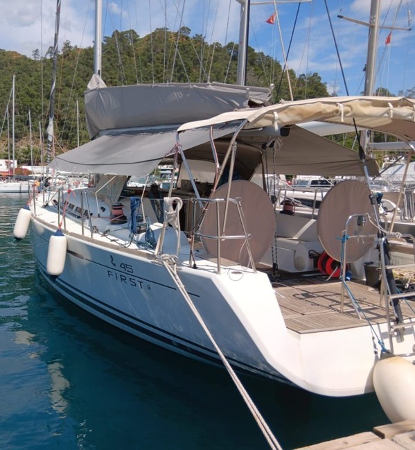 2008 BENETEAU FIRST 45