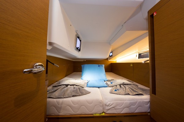 2021 SAILING YACHT 14.42 M