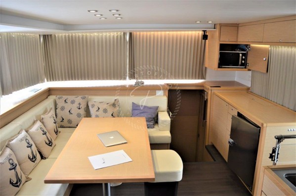 2014 LAGOON 450 F