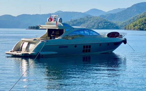 2012 AZIMUT 62S