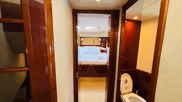 2007 PRINCESS 21M 
