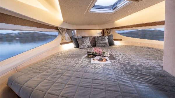 2026 MAREX 330