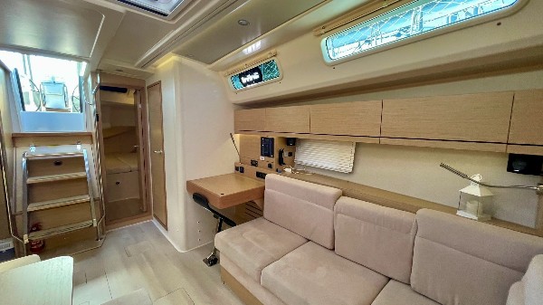 2022 HANSE 458
