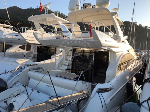 2010 AZIMUT 53 FLY