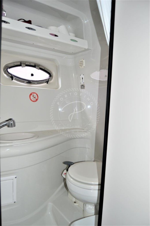 2012 CROWNLINE 280 CR