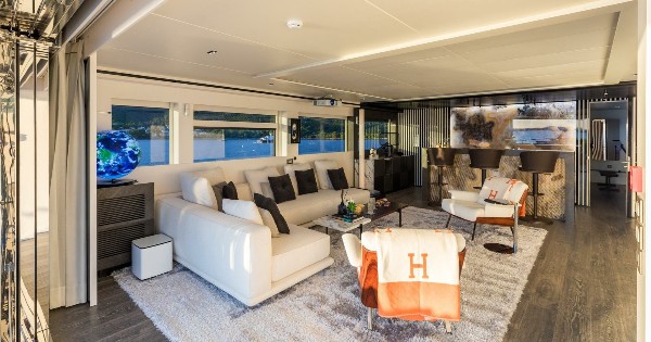 2024 MOTOR YACHT 37 M