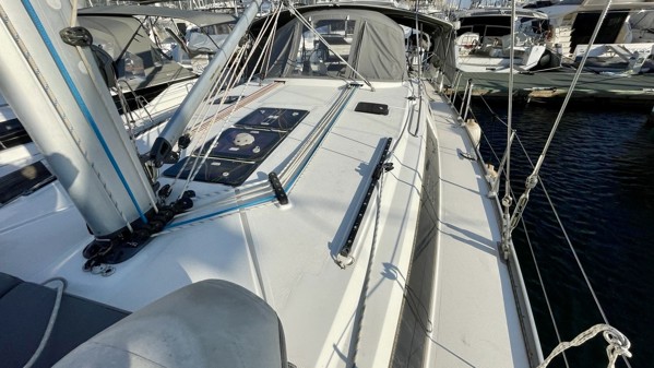 2014 BAVARIA 46 CRUISER