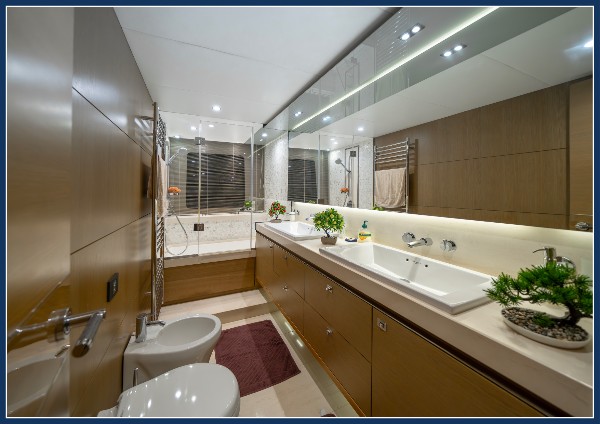 2014 PRINCESS 82