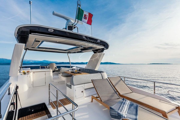 2018 ABSOLUTE NAVETTA 58