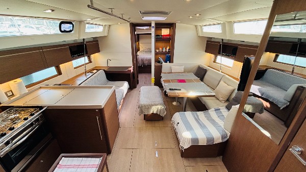 2022 BENETEAU OCEANIS 46.1