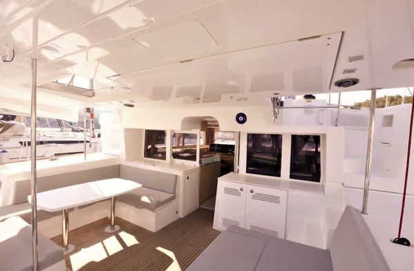 2014 LAGOON 39