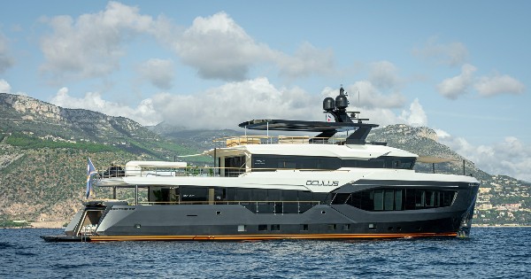 2024 MOTOR YACHT 37 M