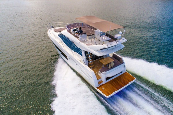 2021 PRESTIGE 460 FLY