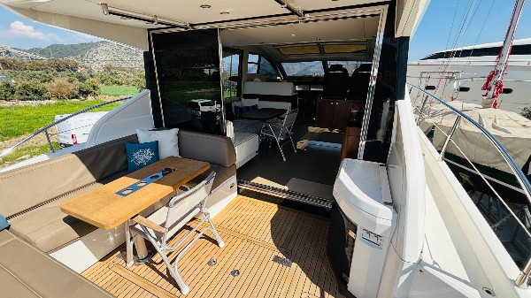 2019 FAIRLINE TARGA 50 GT