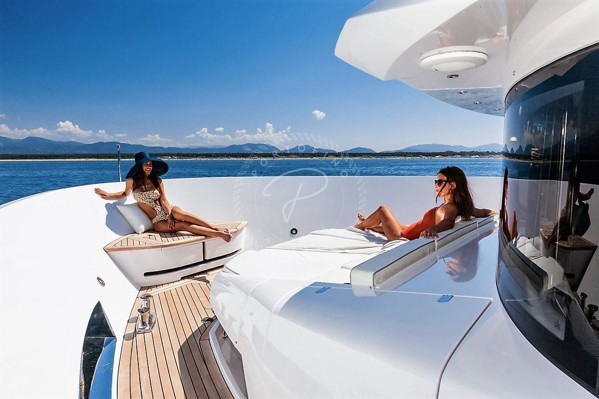 2018 DREAMLINE 26 NAVETTA