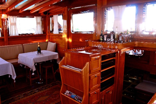 2002 LUXURY GULET 24 M