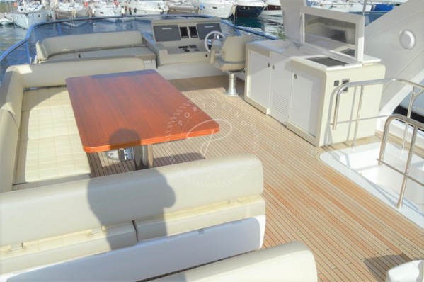 2017 AZIMUT 72