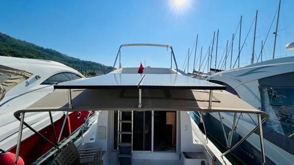 2008 BENETEAU ANTARES 9