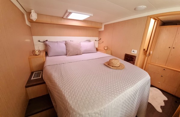 2014 LAGOON 52 