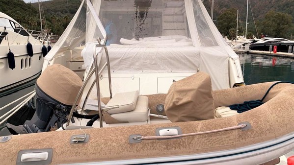 2009 NUMARINE 55 FLY