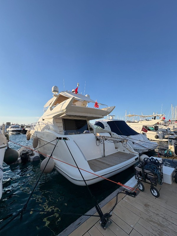 2007 AZIMUT 55 E