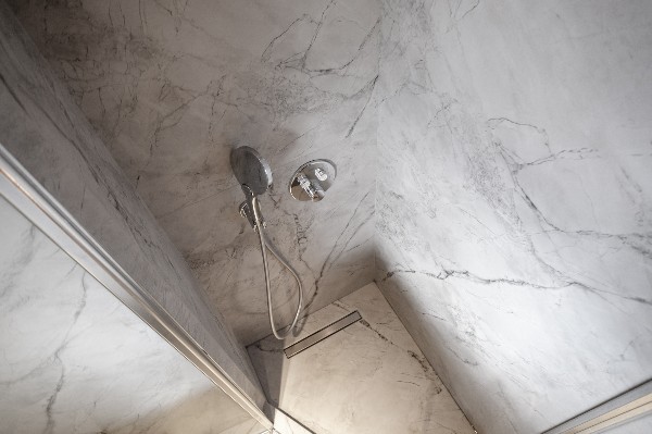 2025 DEEP YACHT 83 FLY