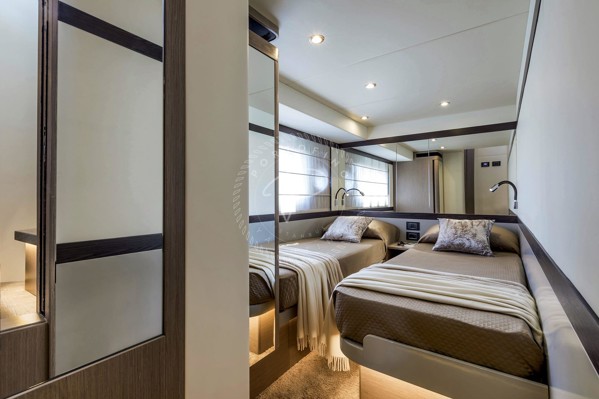 2018 ABSOLUTE NAVETTA 48