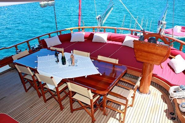 2002 LUXURY GULET 24 M